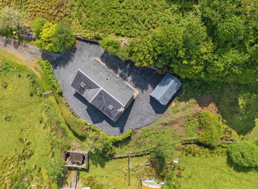 Glenlusk, Cornamona, F12Y003