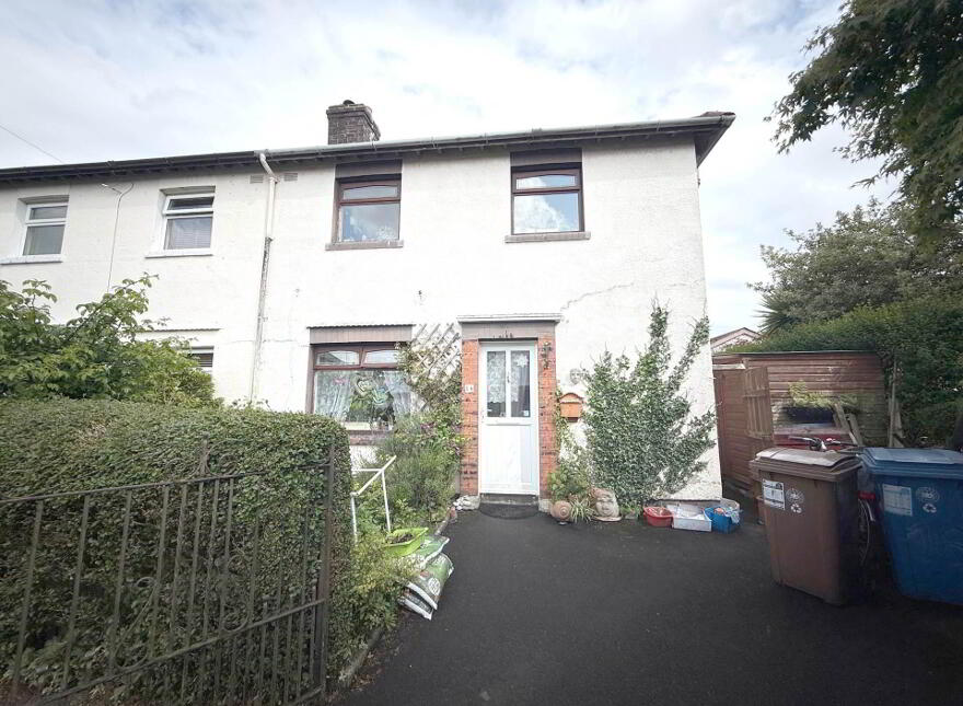 16 Chesham Drive, Cregagh, Belfast, BT6 8GT photo