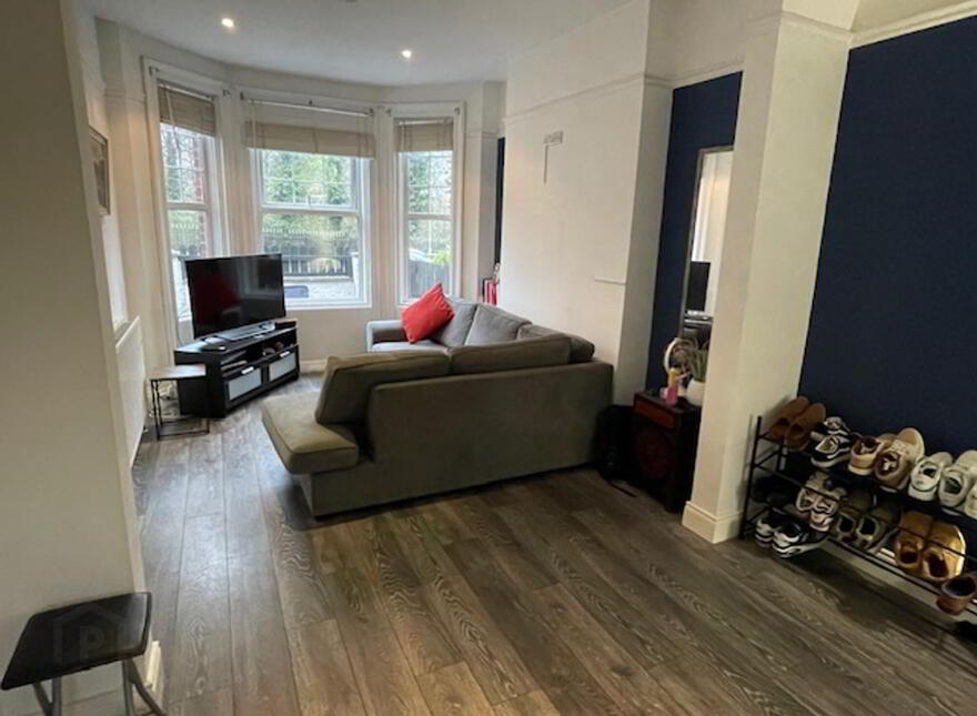 228 Ravenhill Road, Belfast, BT6 8EF