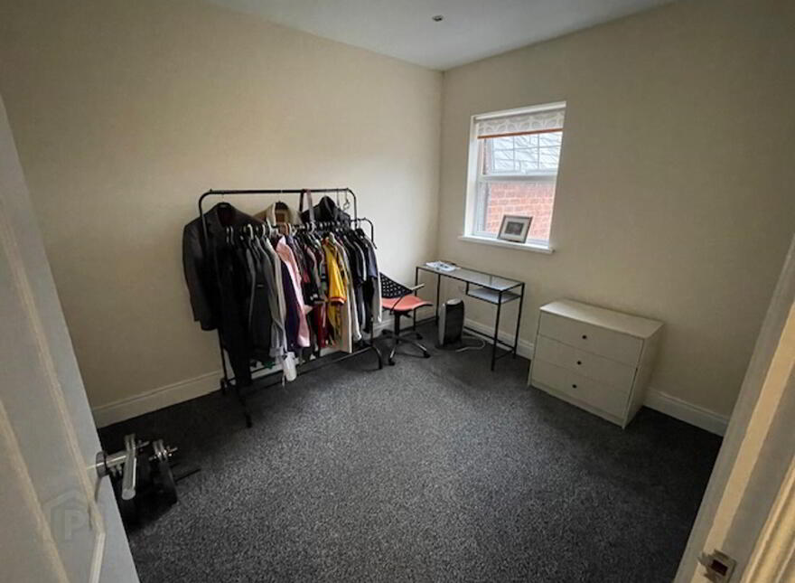 228 Ravenhill Road, Belfast, BT6 8EF