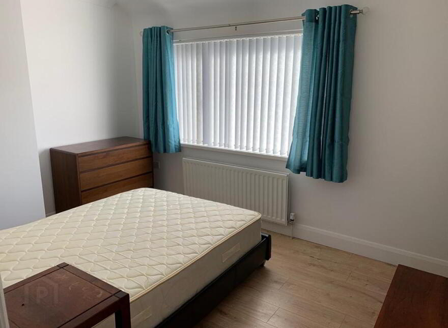 119 Donnybrook St, Belfast, BT9 7DE