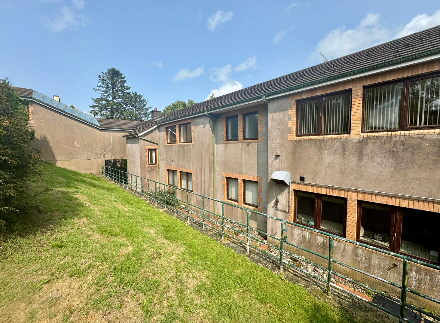 74 Main Street, Clogher, BT76 0AA