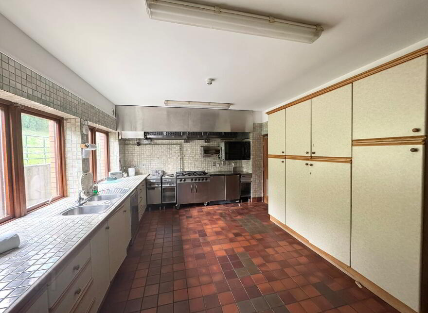 74 Main Street, Clogher, BT76 0AA