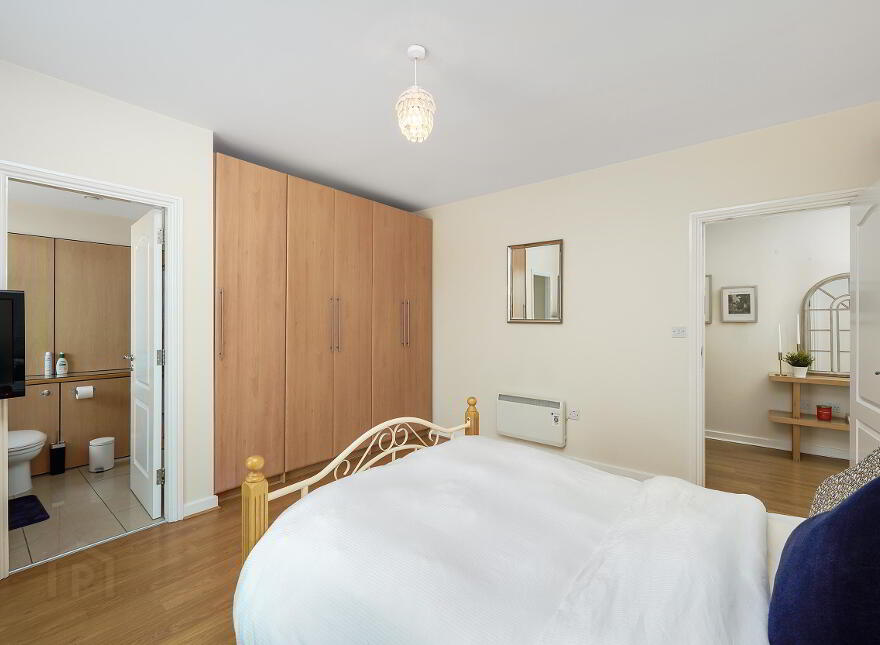 81 The Crescent Building, Parkwest, Dublin, D12N525