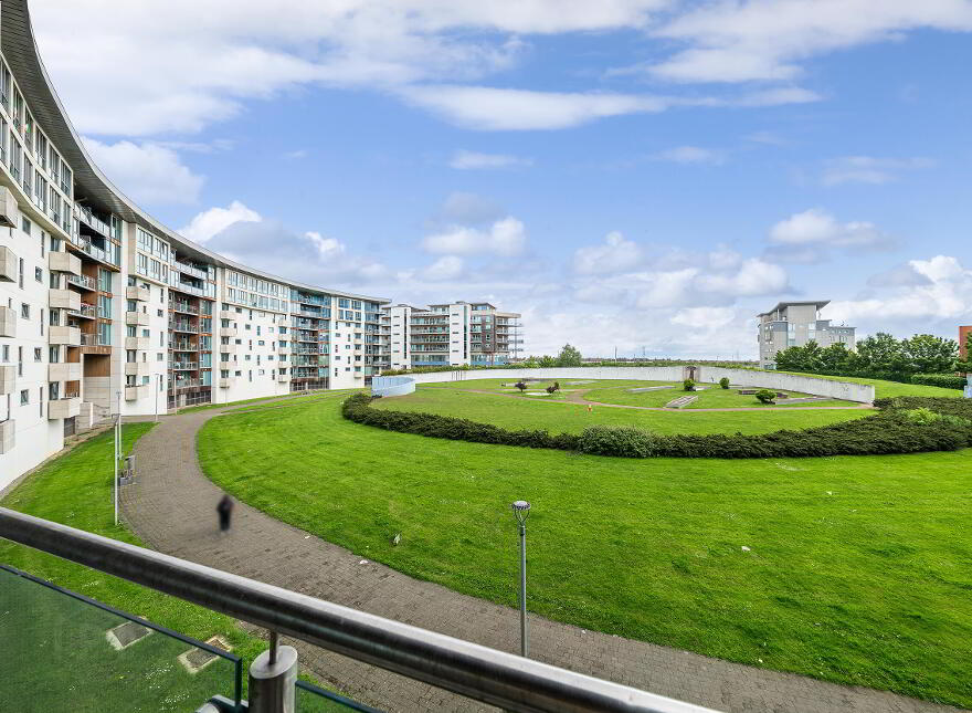 81 The Crescent Building, Parkwest, Dublin, D12N525