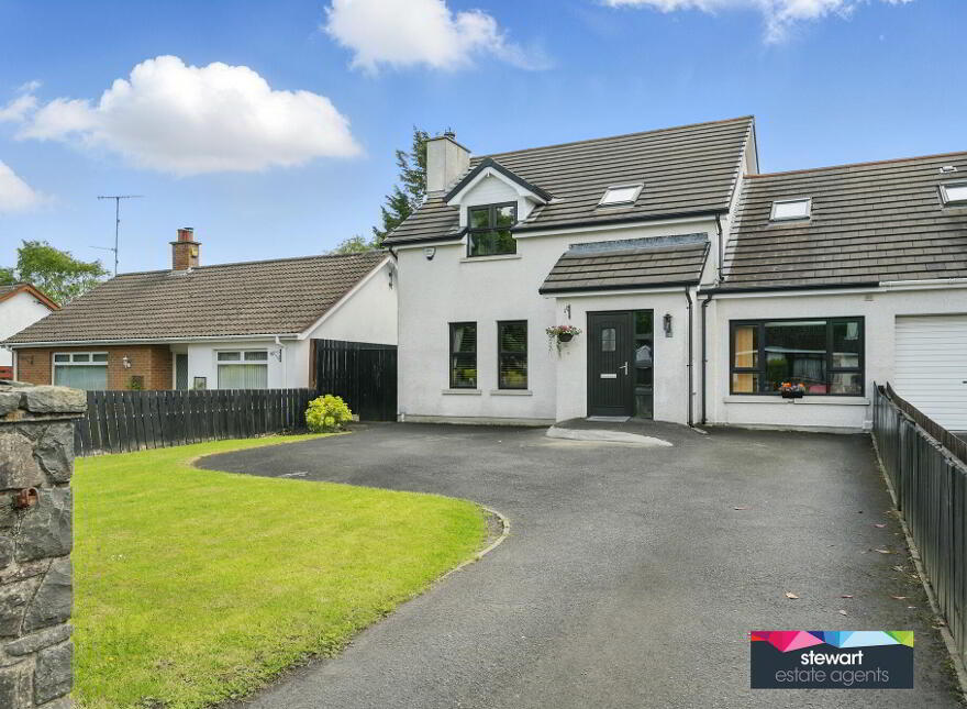 115 Magheraconluce Road, Annahilt Anahilt, Royal Hillsborough, BT26 6PL