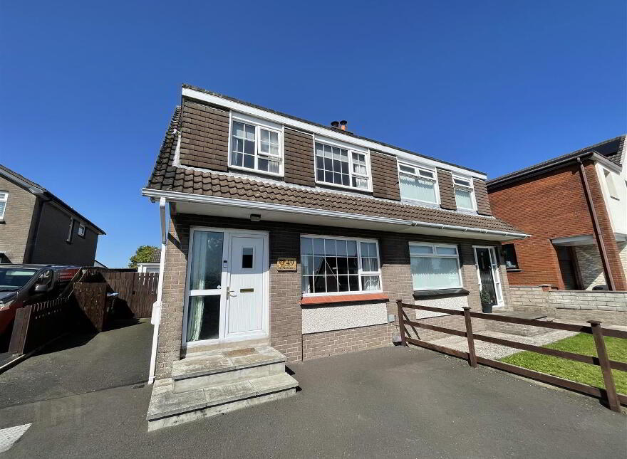 49 Clare Heights, Ballyclare, BT39 9HA