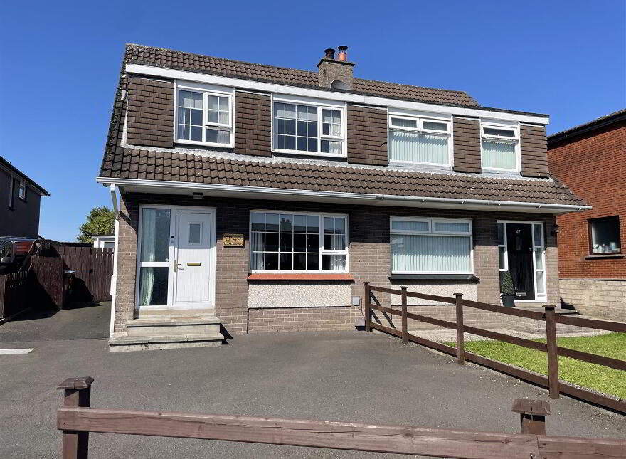 49 Clare Heights, Ballyclare, BT39 9HA