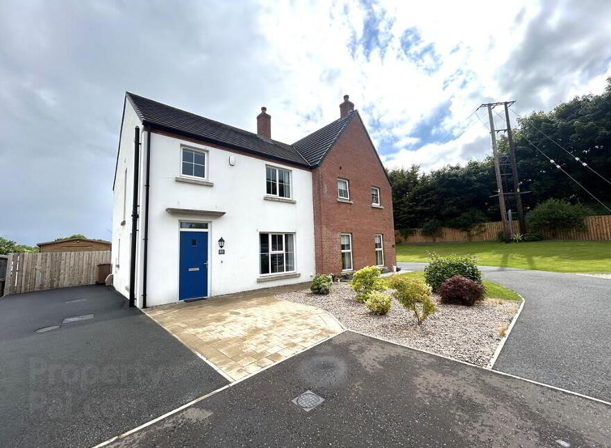 64 Forge Drive, Ballygowan, Newtownards, BT23 6JZ photo