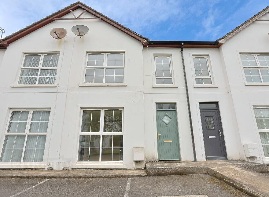 4 Eden Court, Carrickfergus, BT38 7QB photo