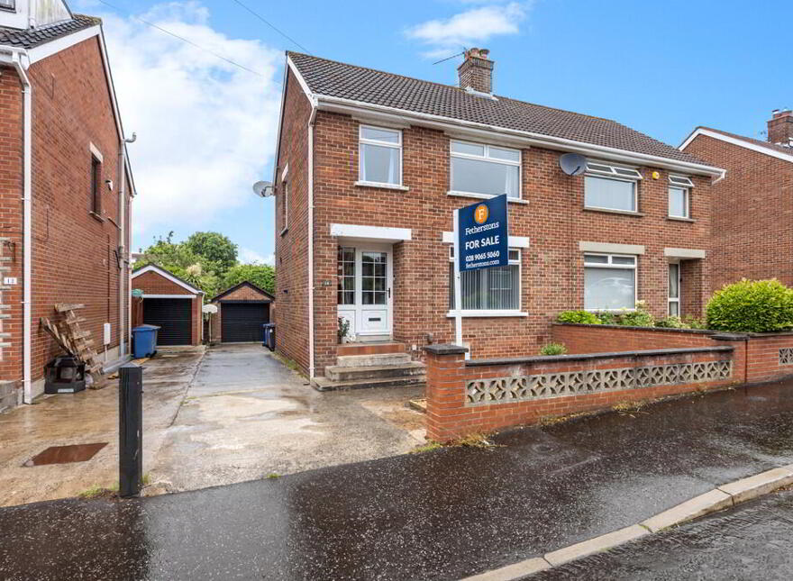 14 Helgor Park, Belfast, BT4 2GG photo