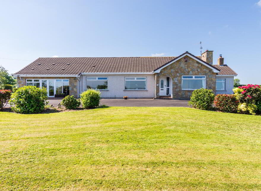 71 Redhill Road, Moira, BT25 1RL photo