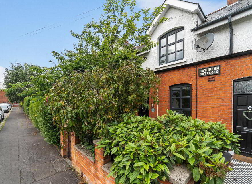 Rathdrum Cottages, 225 Great Northern Street, Belfast, BT9 7FN photo