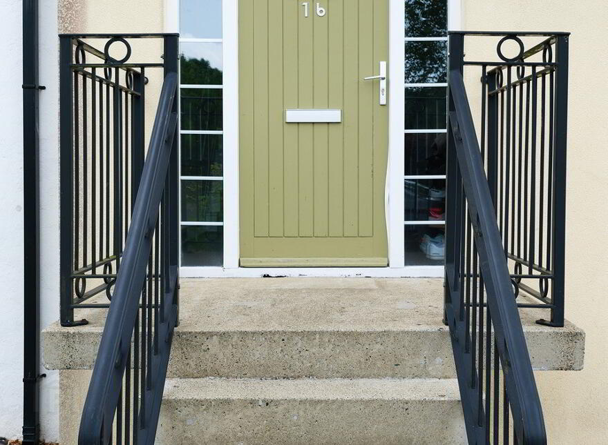 16 Glencraig Manor, Antrim, BT41 2LE