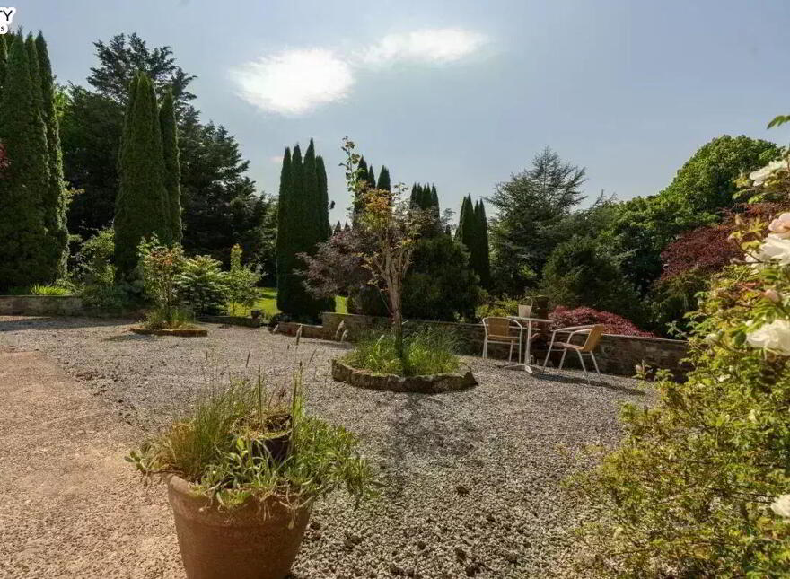 Ledbury, Conna