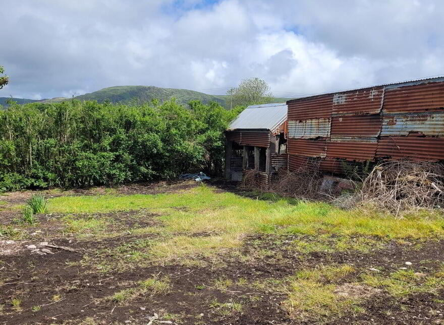 For Sale - Traditional Stone House, Brehig, Waterville