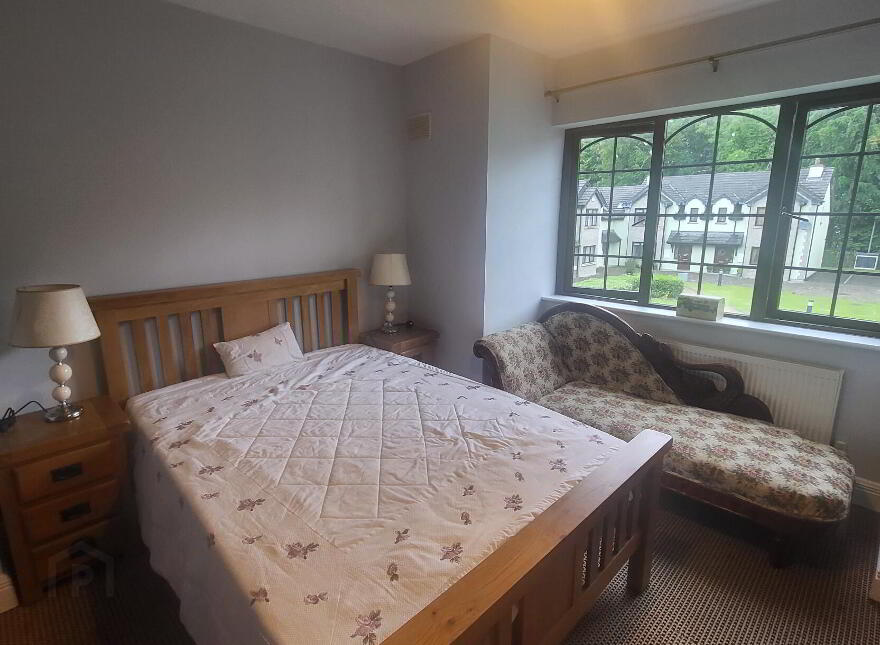 21 Crofton Court. Lough Rynn, Mohill, N41R223