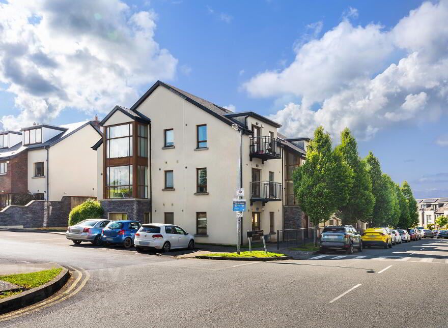 35 Slade Castle Avenue, Saggart, Dublin, D24R098 photo