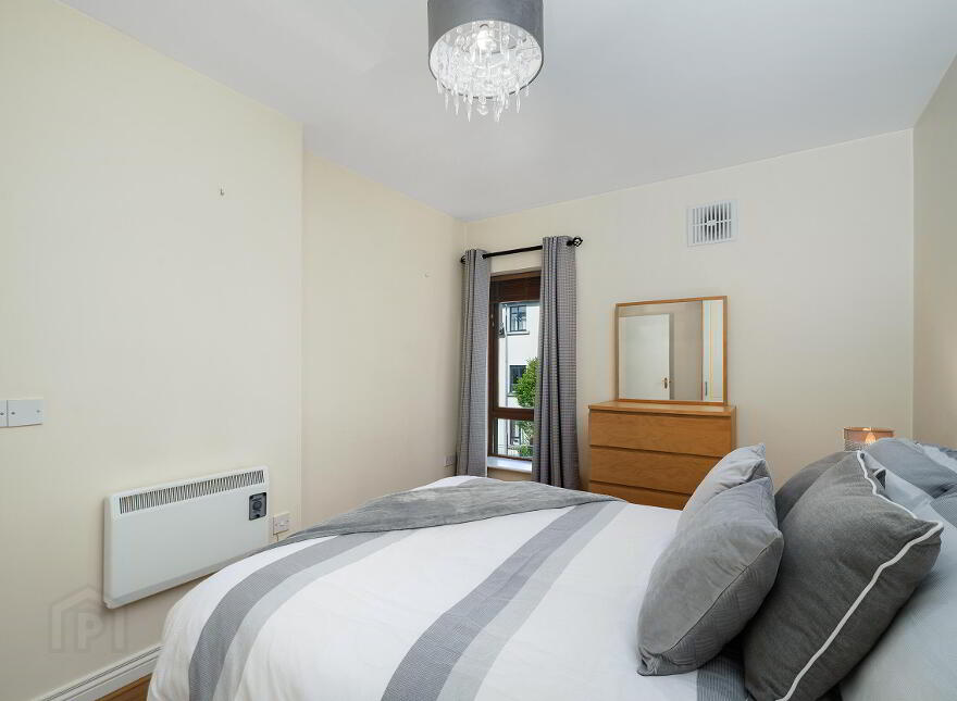 35 Slade Castle Avenue, Saggart, Dublin, D24R098