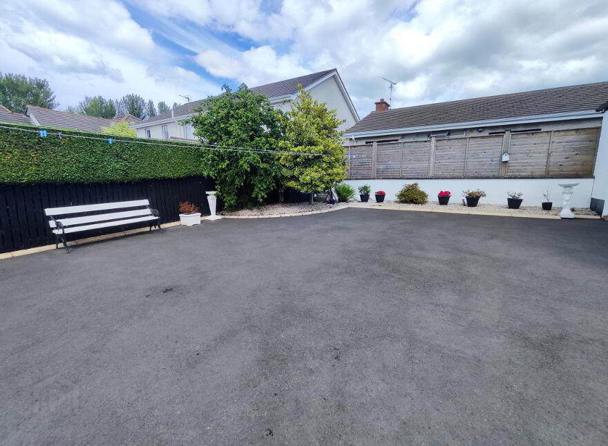 75 Millburn Road, Coleraine, BT52 1QX