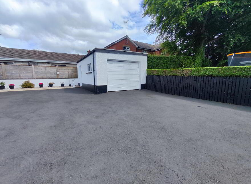 75 Millburn Road, Coleraine, BT52 1QX
