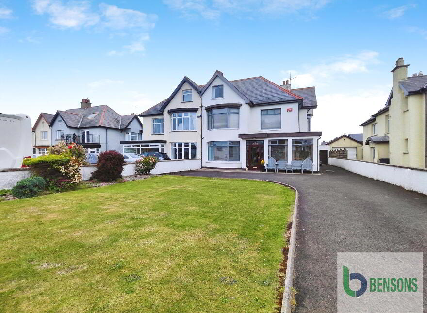 35 Coleraine Road, Portrush, BT56 8EA photo