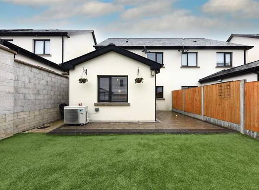 6 Maple Hill, Castle Heights, Carrigaline