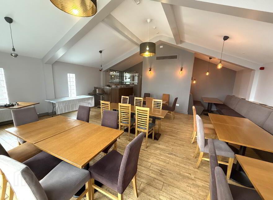 First Floor, 29 Market Square, Dromore, BT25 1AW