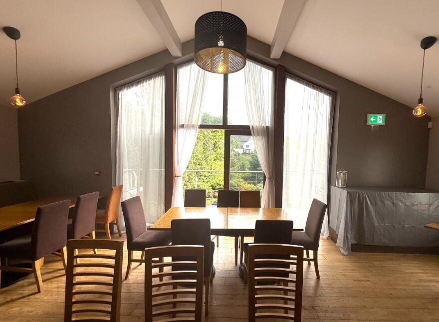First Floor, 29 Market Square, Dromore, BT25 1AW
