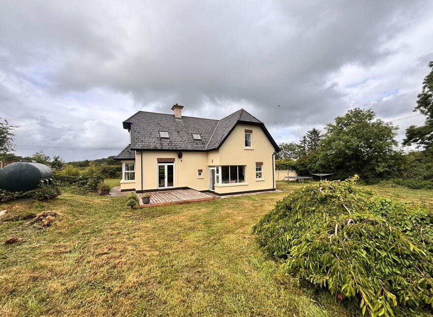 Caherelly, Grange
