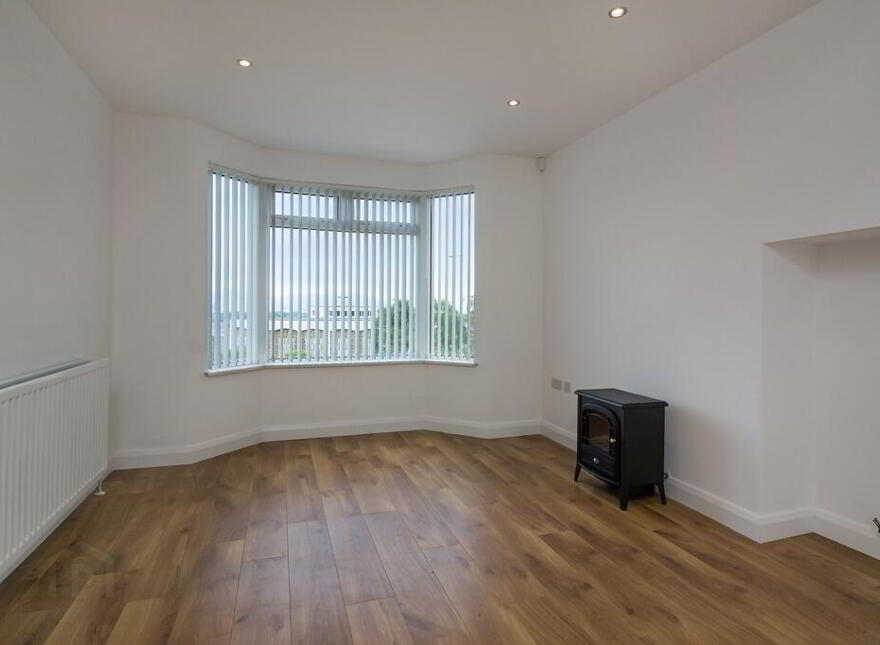 30 Beechgrove Drive, Belfast, BT6 0NW
