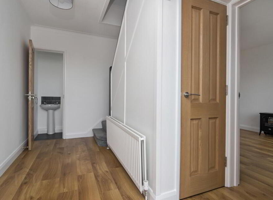 30 Beechgrove Drive, Belfast, BT6 0NW