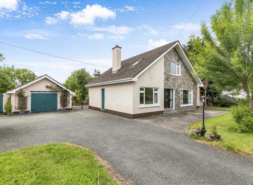 Crowpark, Kildalkey Road, Trim, C15A504 photo