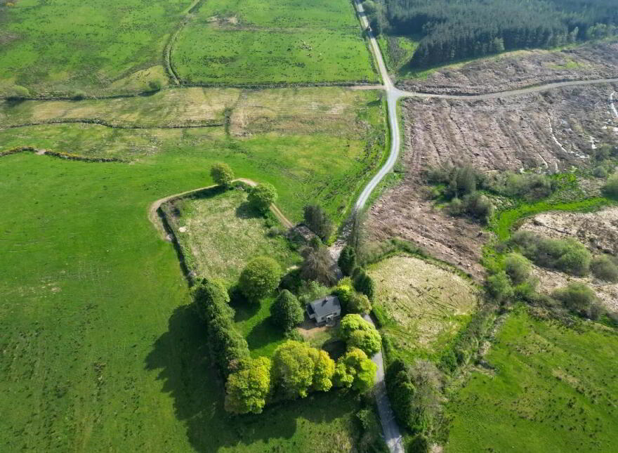 Gort, Milestone, Thurles, E41XR76