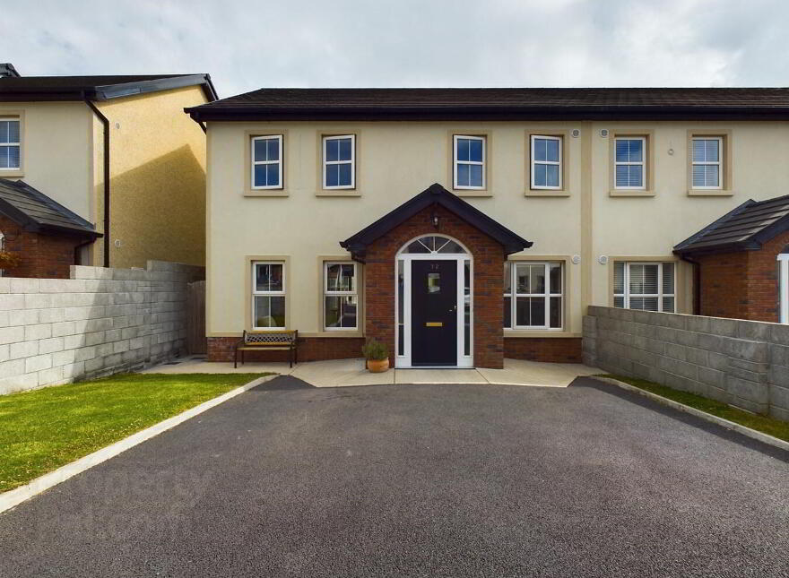 72 Cluain Larach, Knockenduff, Tramore, X91YNX2 photo