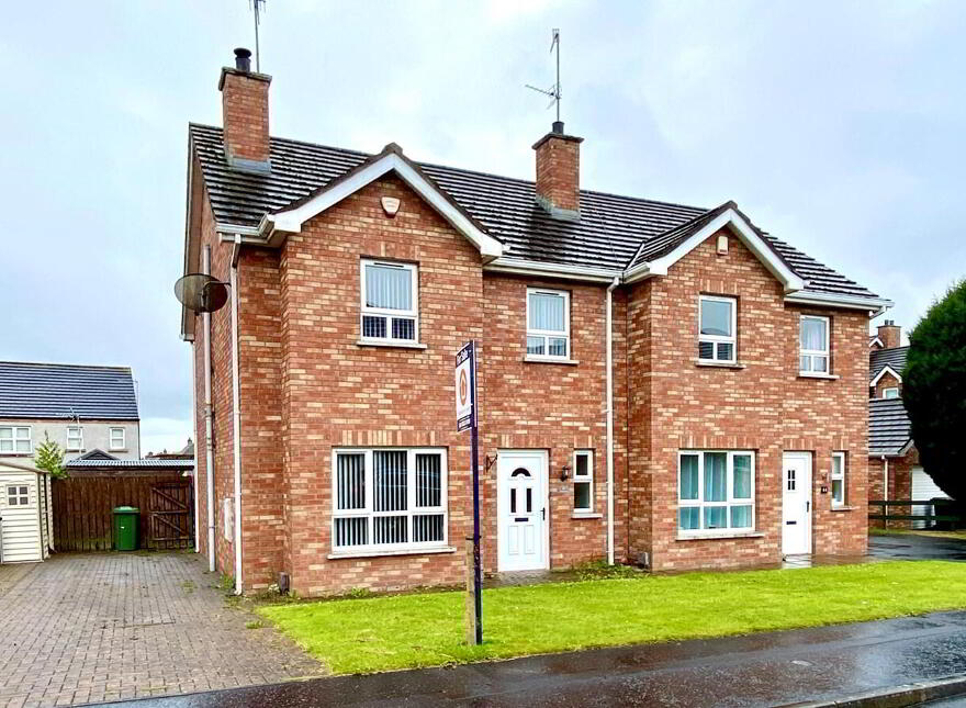 45 Bocombra Hill, Portadown, BT63 5SA photo