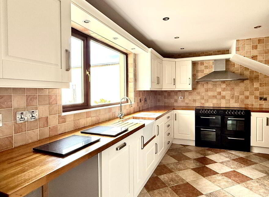 18 Dorchester Avenue, Craigavon, BT62 3DZ