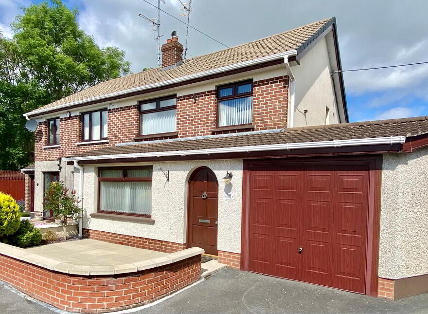 18 Dorchester Avenue, Craigavon, BT62 3DZ