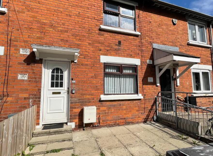 114 Tavanagh Street, Donegall Road, Belfast, BT12 6JN photo