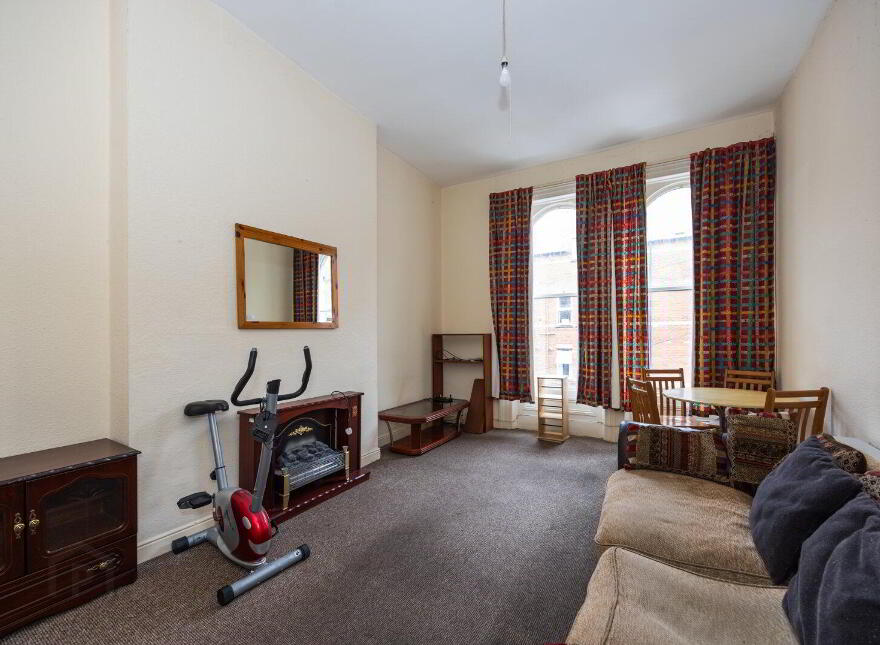 45 Cromwell Road, Belfast, BT7 1JX