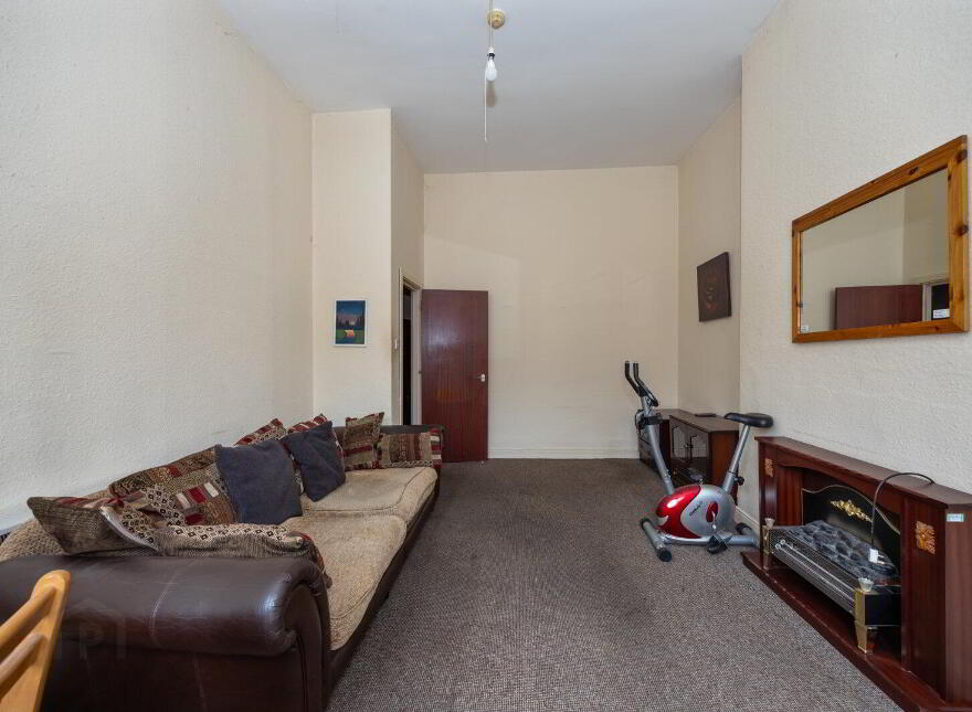 45 Cromwell Road, Belfast, BT7 1JX