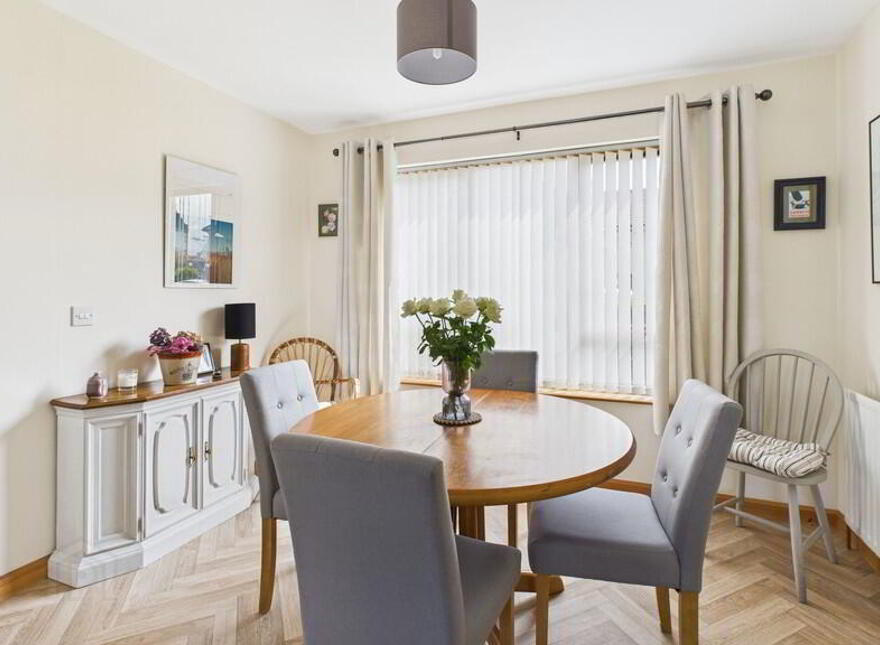 9 Cove Hollow, Groomsport, Bangor, BT19 6HT