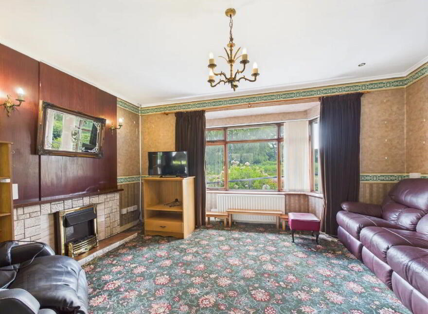 Caragh, Brittas Road, Thurles, E41Y286