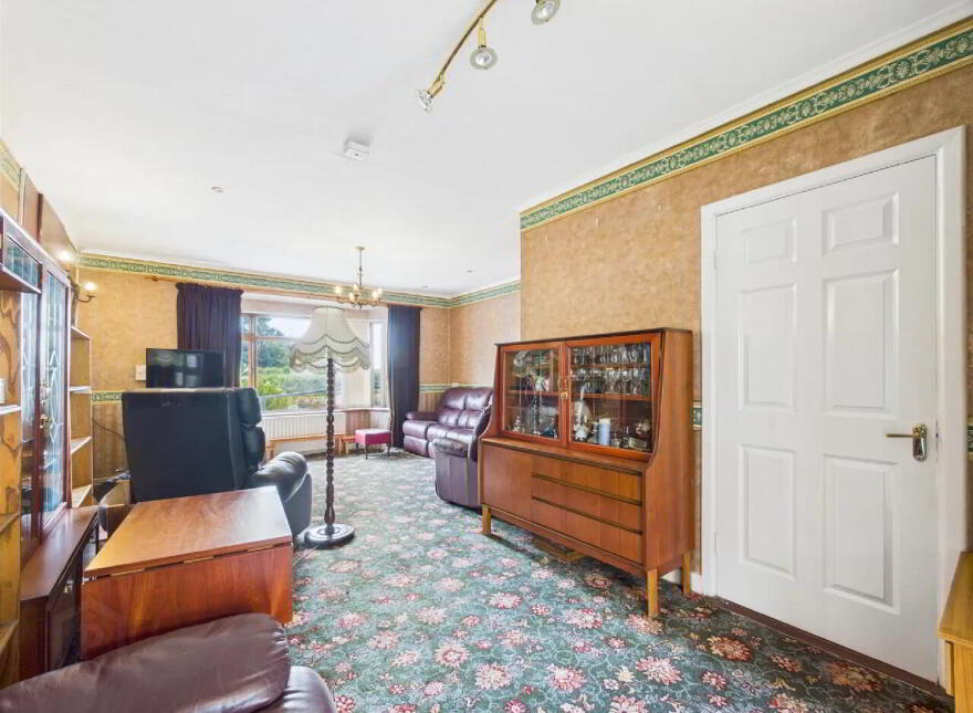Caragh, Brittas Road, Thurles, E41Y286