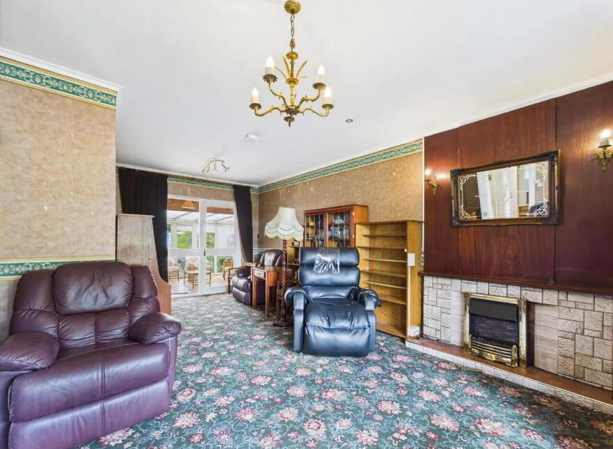 Caragh, Brittas Road, Thurles, E41Y286