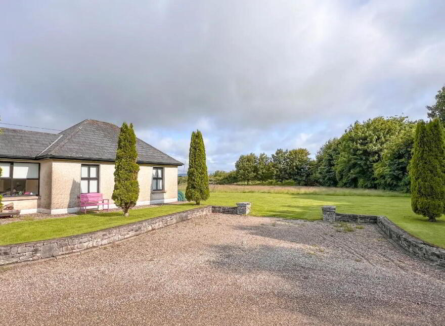 Mullaunbrack, Thurles, E41F8F8