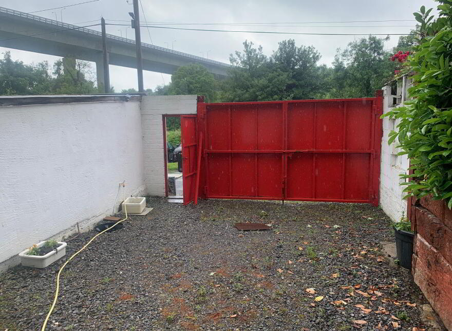 Strawberry Lodge, Strawberry Beds, Dublin, D20X650