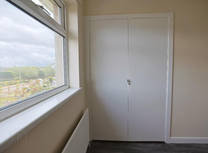 5 Castle Parade, Richhill, Armagh, BT61 9QQ