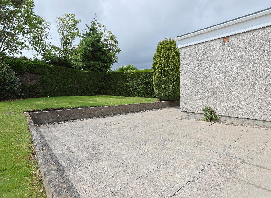 5 Castle Parade, Richhill, Armagh, BT61 9QQ