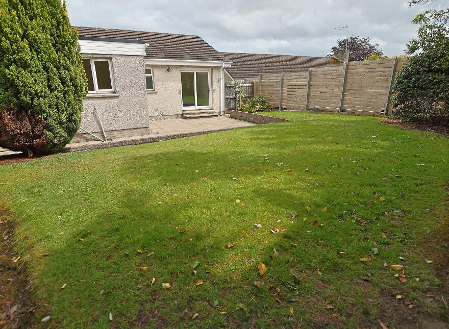 5 Castle Parade, Richhill, Armagh, BT61 9QQ